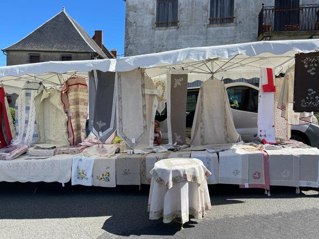 Le Chateau Giat Eksteriør billede