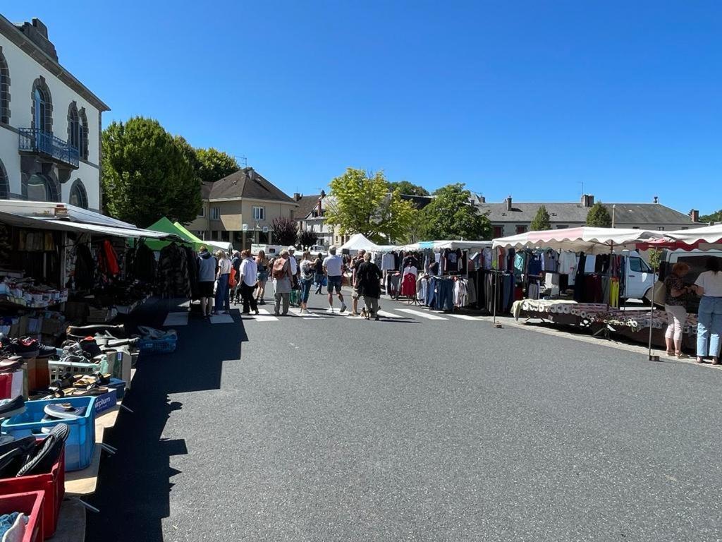 Le Chateau Giat Eksteriør billede